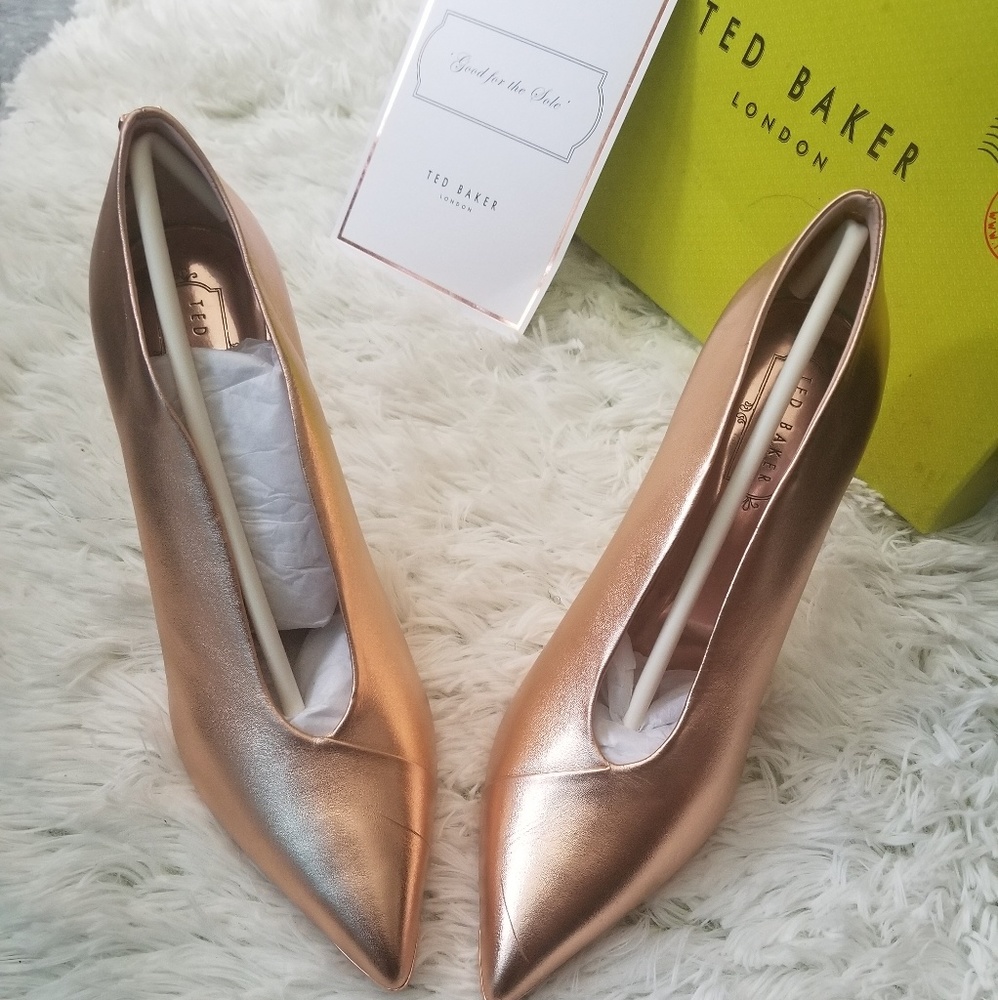 Rose Gold Fashion Pumps